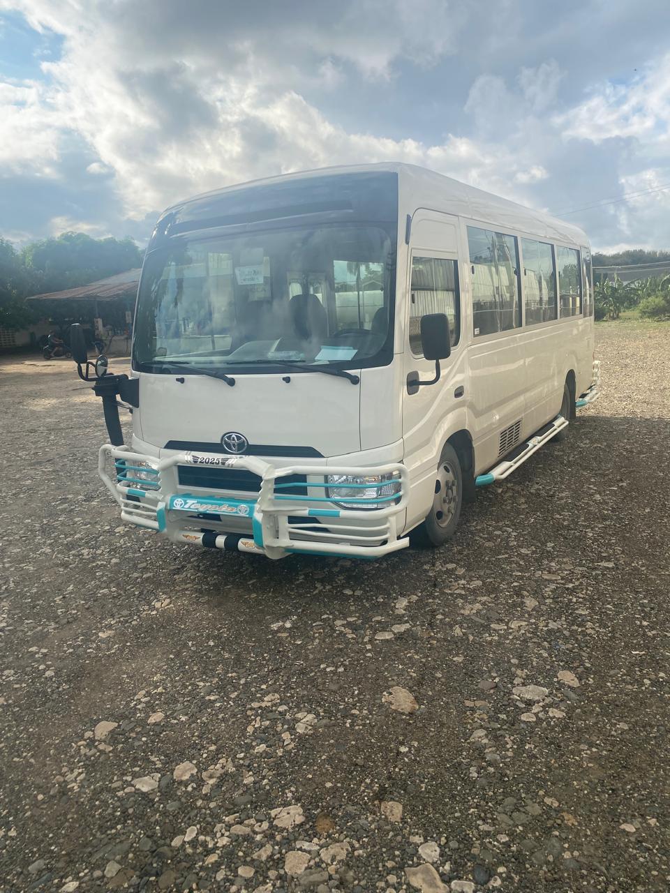 Autobús 30 exterior
